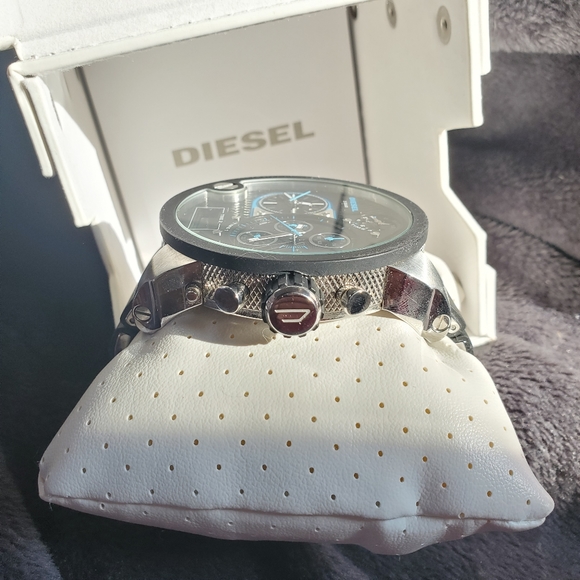 Diesel Watch - Picture 6 of 10
